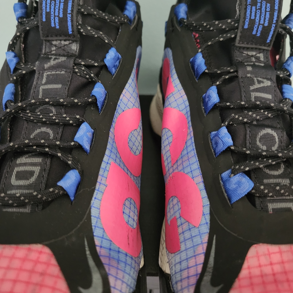 Nike ACG Black and Purple Sneakers - Picture 5 of 12